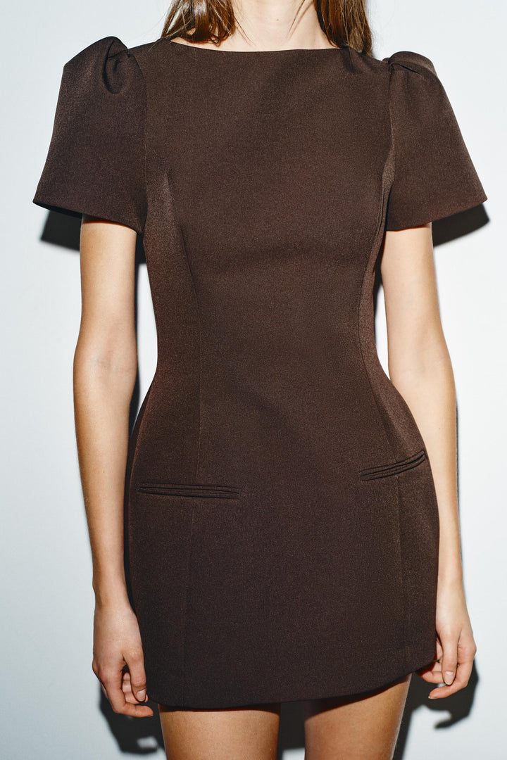 Ella | Kurzes Kleid mit Plissee und Taschen