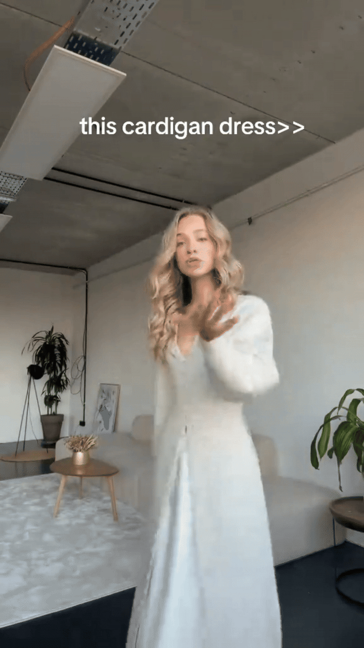 Norah | Geformte Strickjacke-Kleid