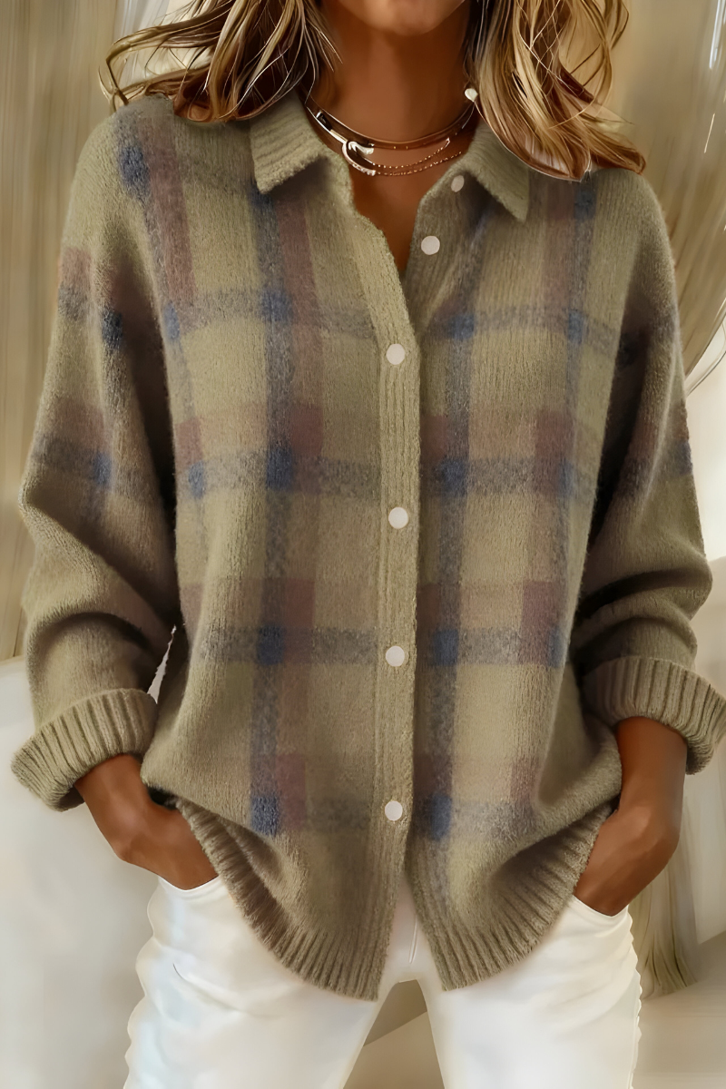 Anna | Weiche Strickjacke mit Karomuster