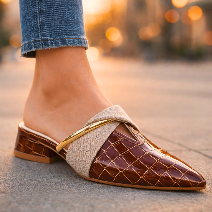 Merle | Harper Lane Gator Slipper