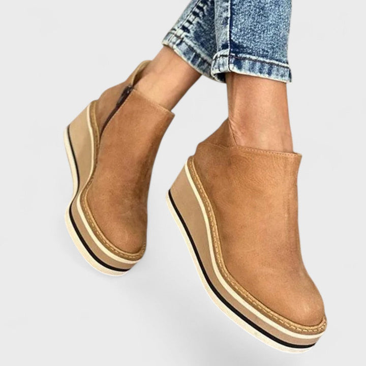Aevra | Orthopädische Stiefel