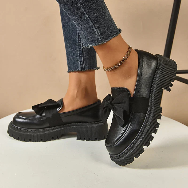 Valentina | Loafer mit klobiger Schleife