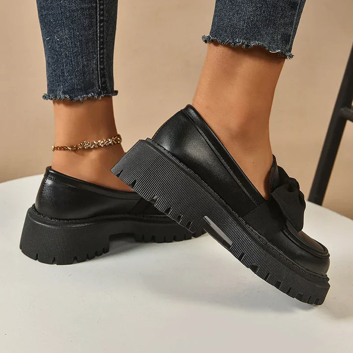 Valentina | Loafer mit klobiger Schleife