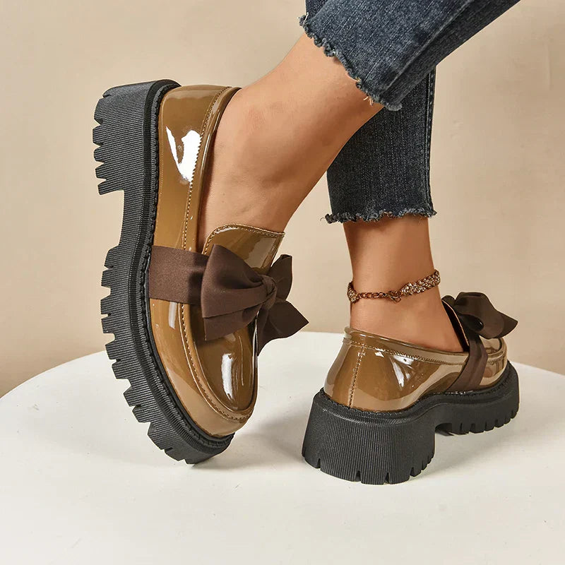 Valentina | Loafer mit klobiger Schleife