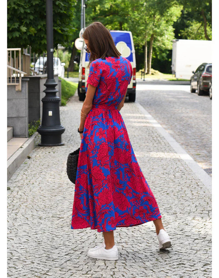 Julia | Elegantes Kleid mit V-Ausschnitt und figurbetonter Passform