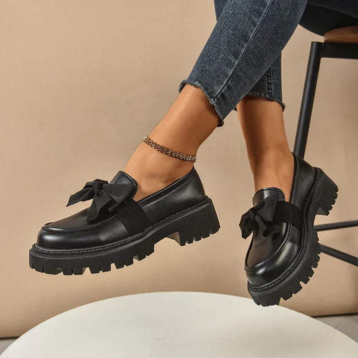 Valentina | Loafer mit klobiger Schleife