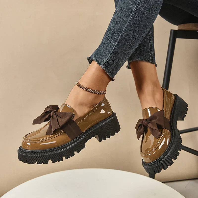 Valentina | Loafer mit klobiger Schleife