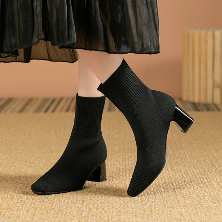 Selma | Elegante gestrickte Stiefeletten