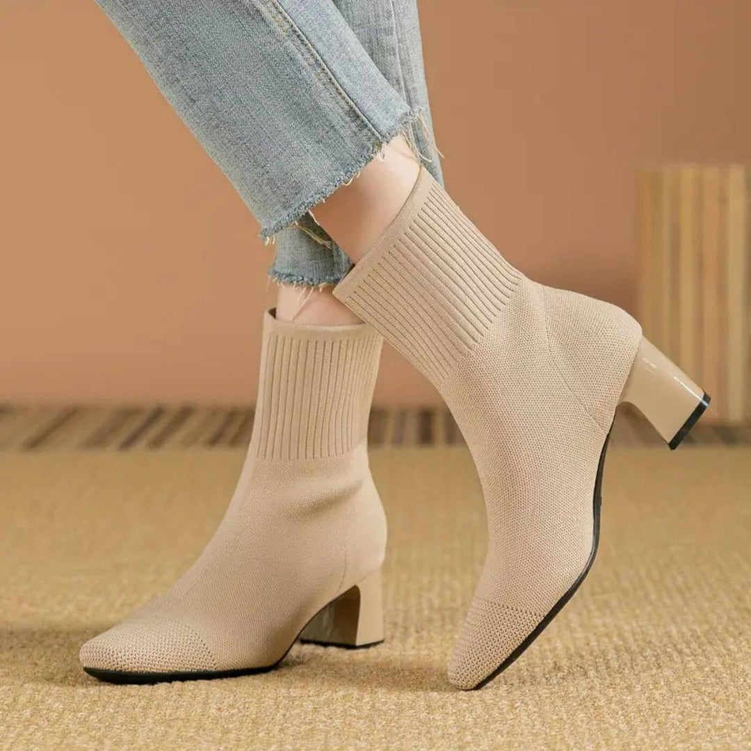 Selma | Elegante gestrickte Stiefeletten