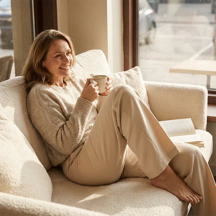 Amelia | Figurbetonte Hose mit hoher Taille