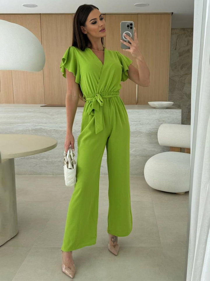 Paula | weit geschnittene Overalls mit ausgestelltem Bein, einfarbig, V-Ausschnitt, Gürtel, überlagerte Volants, lässig, für Damen