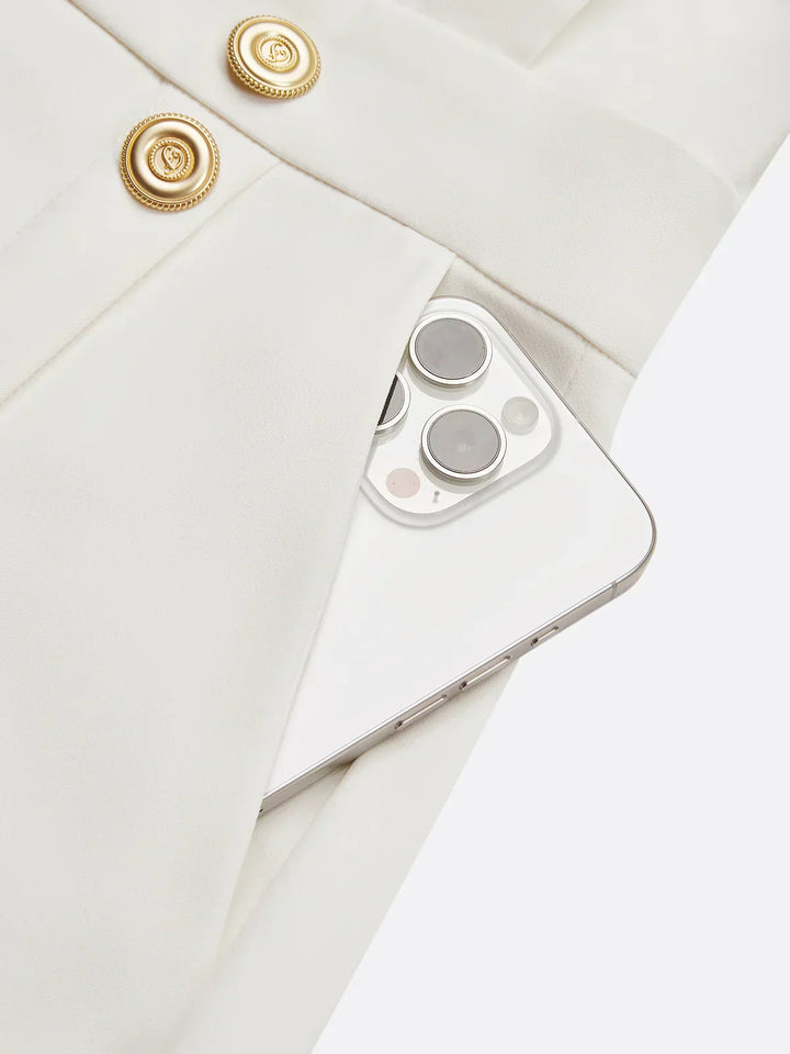 Malene | Einfarbiges Midikleid mit Knopfschlitz und rundem Ausschnitt