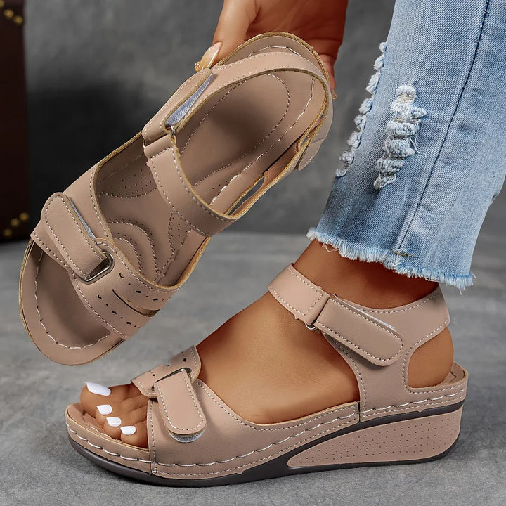 Clara | Elegante orthopädische Sandalen