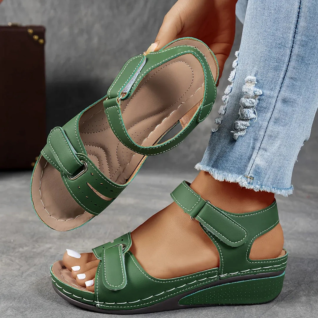 Clara | Elegante orthopädische Sandalen