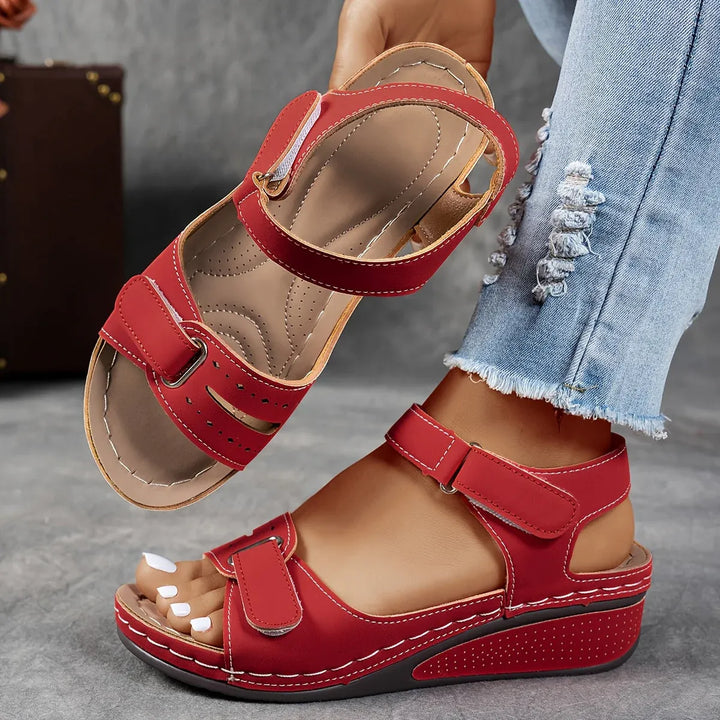 Clara | Elegante orthopädische Sandalen