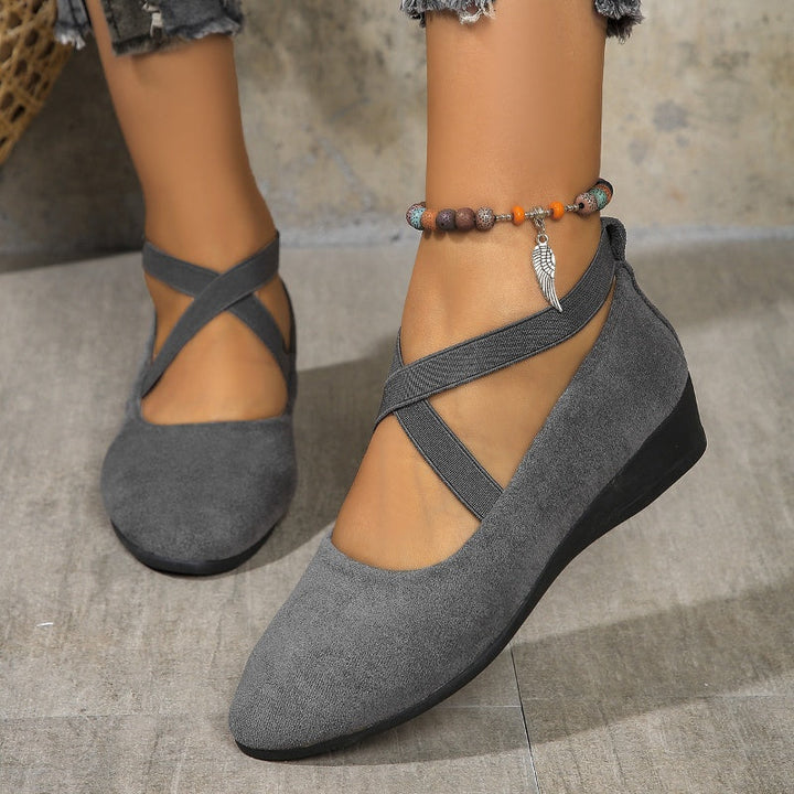 Chiara | Bequeme, leichte, rutschfeste, atmungsaktive flache orthopädische Schuhe für Frauen