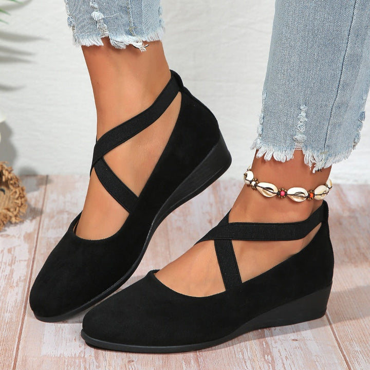 Chiara | Bequeme, leichte, rutschfeste, atmungsaktive flache orthopädische Schuhe für Frauen