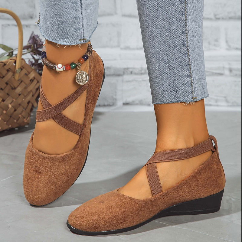 Chiara | Bequeme, leichte, rutschfeste, atmungsaktive flache orthopädische Schuhe für Frauen