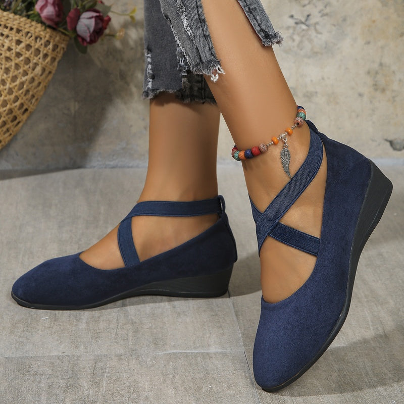 Chiara | Bequeme, leichte, rutschfeste, atmungsaktive flache orthopädische Schuhe für Frauen